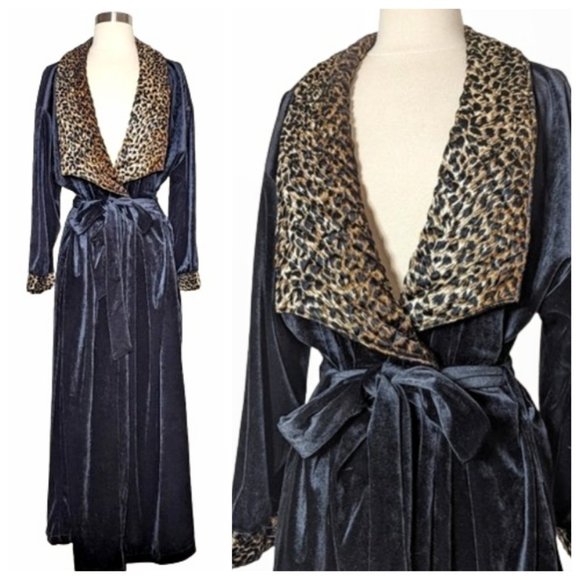 Vintage Other - Vintage Cinema Etoile Black Velvet Robe Quilted Animal Print Collar M
